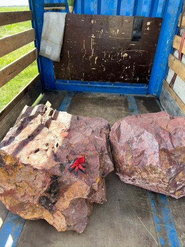 Ландшафтные глыбы красно-фиолетовые 200-1000 килограмм купить в Ишиме