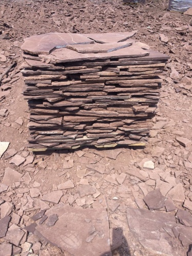 Плитняк лемезит бордовый для цоколя 1,5-2 см купить в Ишиме