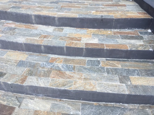 Плитка из Златолита Уральского для лестницы купить в Ишиме