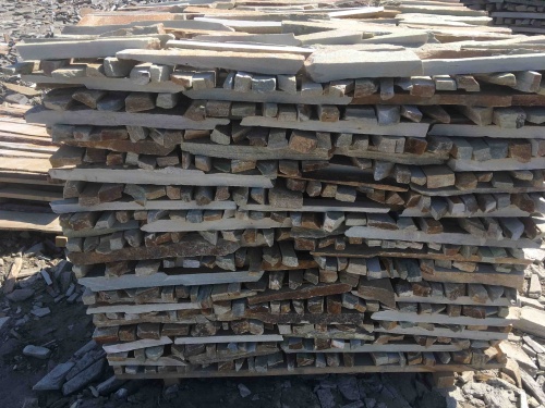 Горбушка златолит золотистый для облицовки купить в Ишиме