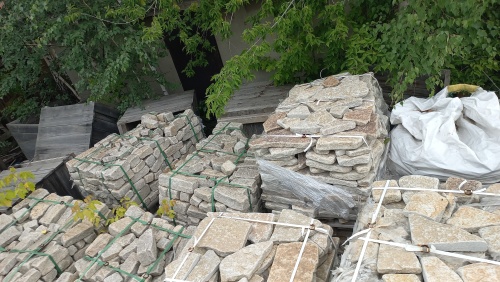 Плитняк гранитный галтованный купить в Ишиме