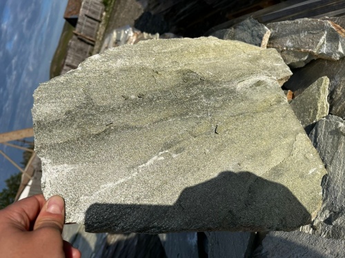 Плитняк златолит зелёный для цоколя, отмостки купить в Ишиме