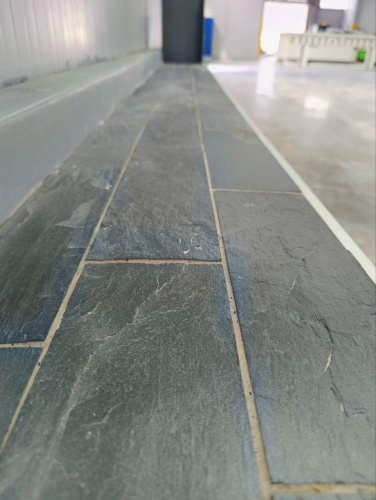 Плитка чёрная из натурального камня фасадная 30 см * 5 см, толщина 7 мм -30 мм купить в Ишиме